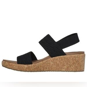 Skechers women’s arch fit beverlee mesh on you black